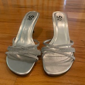 Silver heels size 7.5 worn once